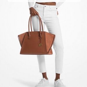 Michael Kors Tan Avril Brown Leather Tote XL $628 Retail new with tags!